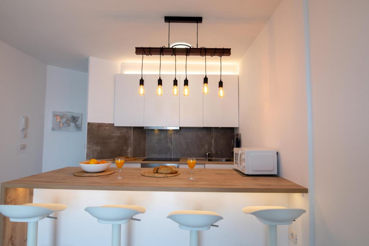Black Sand Holiday Home Puerto de Santiago  Luaran gambar